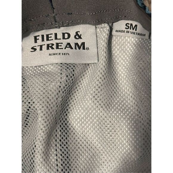 NEW WITH TAGS Field And Stream Shorts Men 2XL Blue Swim Trunks LEAVES PRINT size - Picture 4 of 7
